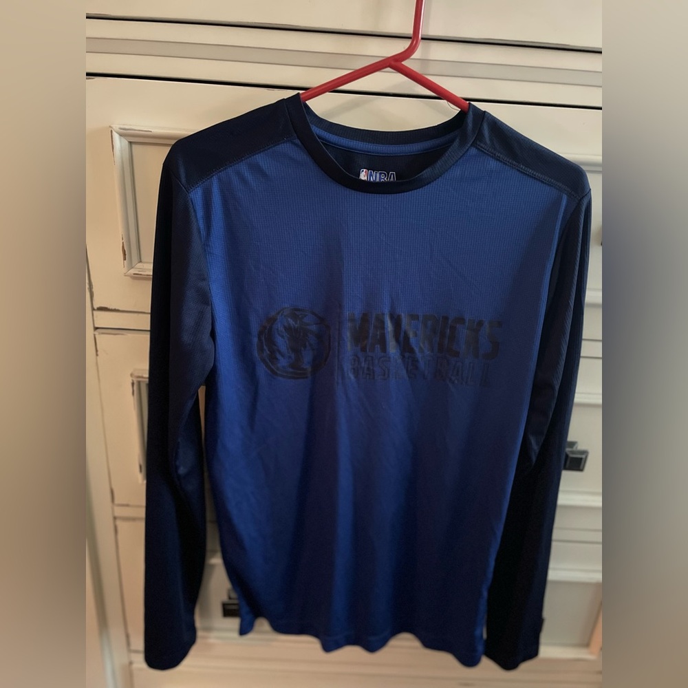 Blue T-shirt NBA Mavericks vguc size small